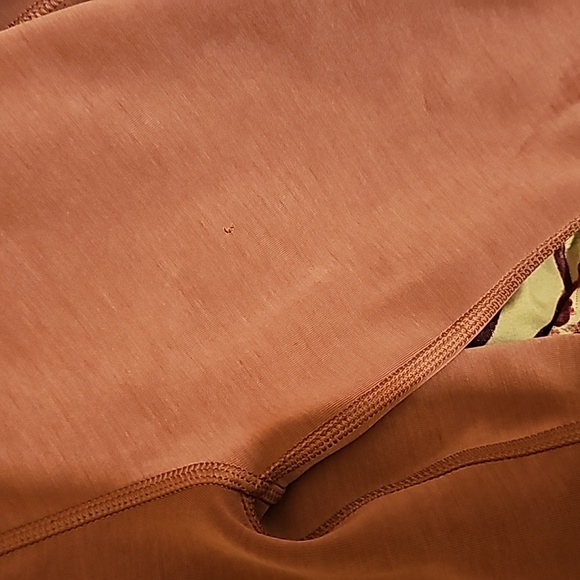 lululemon sofstreme high rise crop pant - Picture 2 of 7